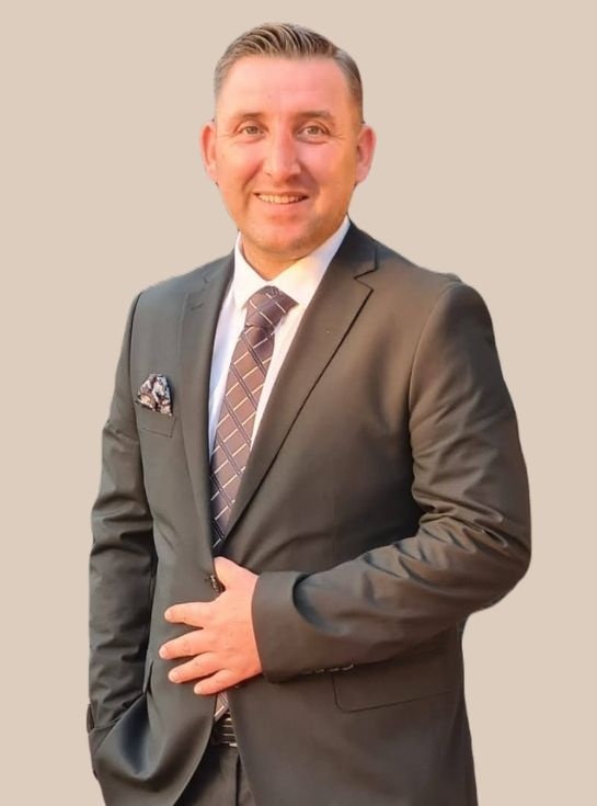 Timur Yağmuroğlu